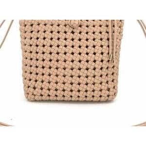 NEW BC HANDBAGS women's rocco crossbody bag in taupe